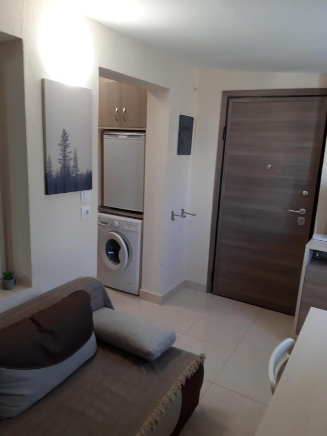 Kosmos Service Modern Spirit Center With Additional Cost Parking Apartment
